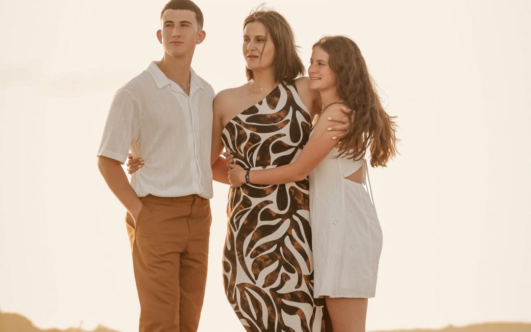 What to Wear for Beach Family Photos
